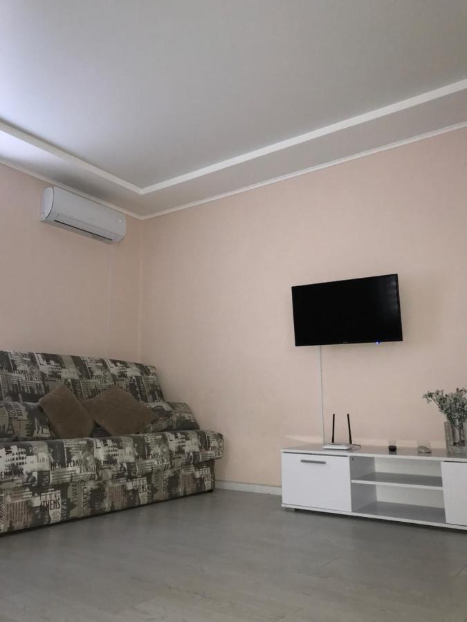 Апартаменти Studio Loft style Чернигов Экстерьер фото